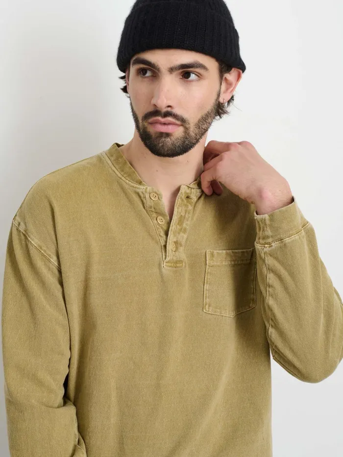 Alan Henley In Heavyweight Cotton Khaki Men Alex Mill Tees Polos