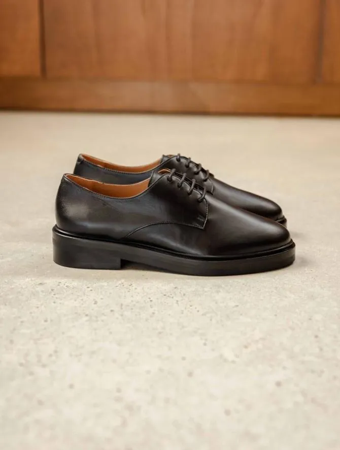 Bobbies Loafers and Derbies Women Joan Passion Black