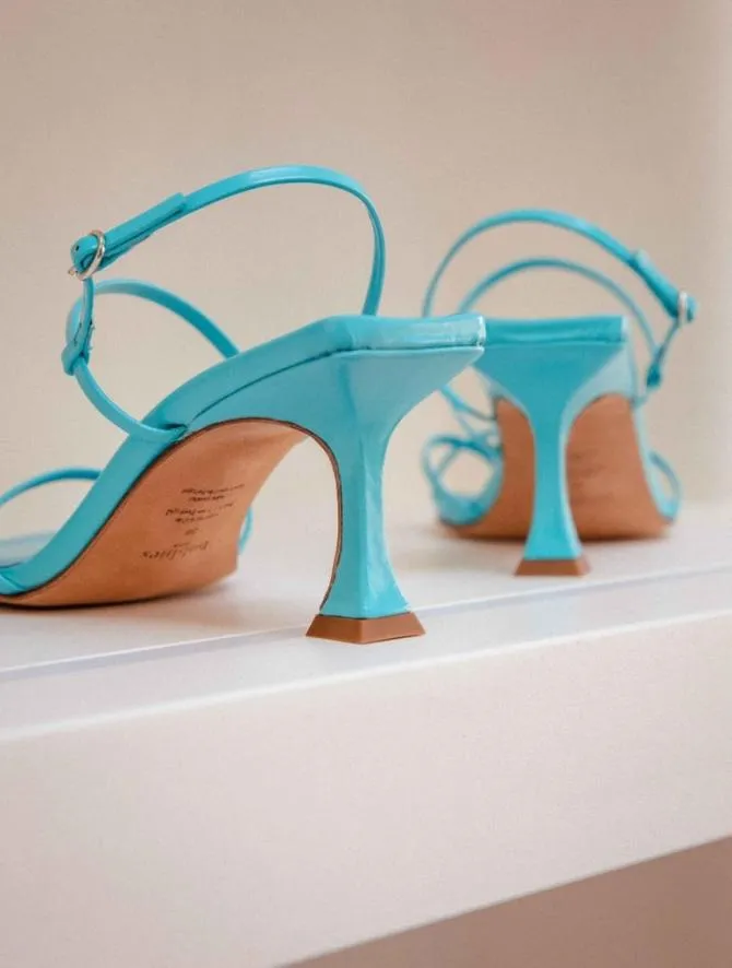 Bobbies Sandals and Mules Women Cindy Swimming Pool