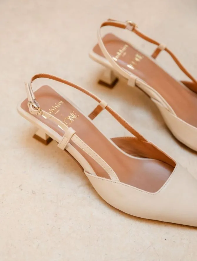 Bobbies Sandals and Mules Women Liv Beige