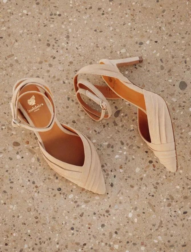 Bobbies Sandals and Mules Women Manel Milos Beige