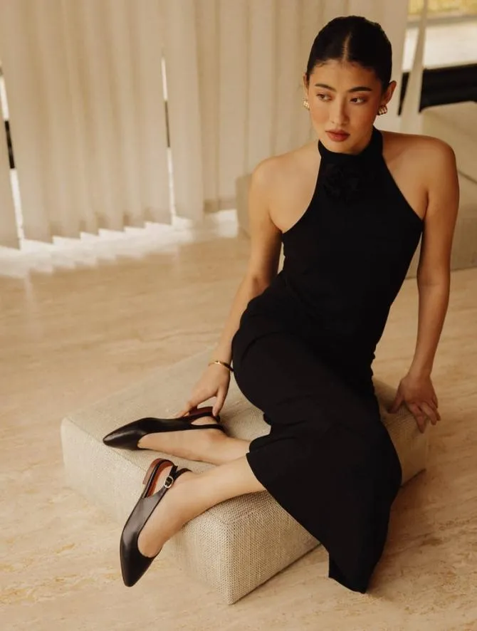 Bobbies Sandals and Mules Women Paige Passion Black