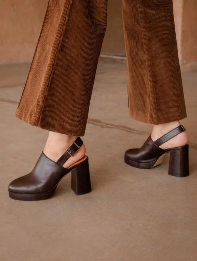 Bobbies Sandals and Mules Women Savannah Ristretto