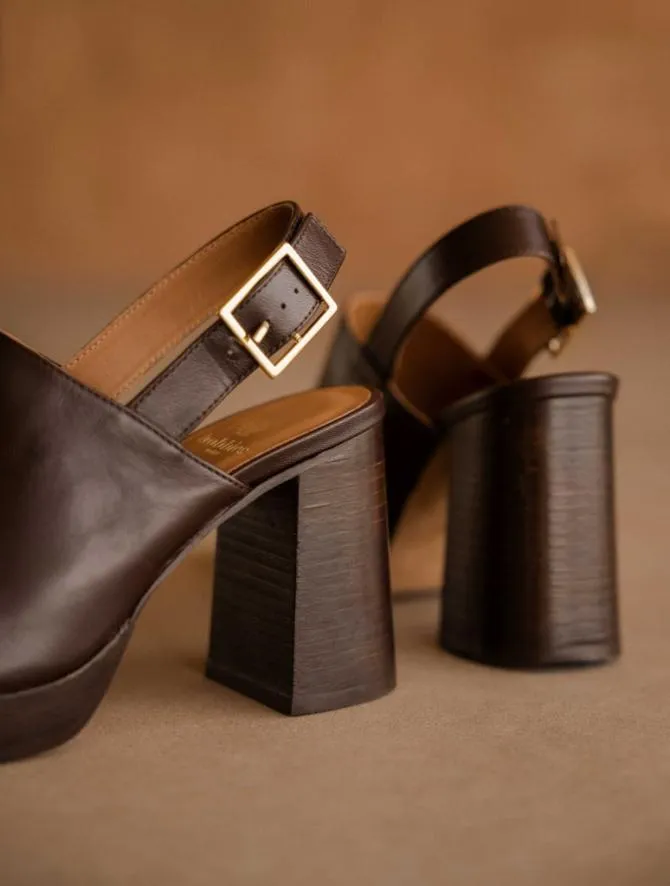 Bobbies Sandals and Mules Women Savannah Ristretto