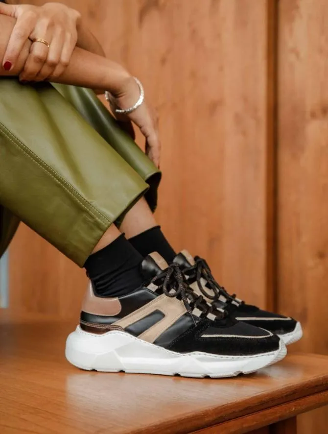 Bobbies Sneakers Women Byron Black Sand