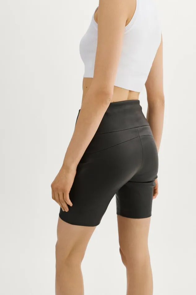 Dari Leather Biker Shorts Black Women Lamarque PANTS