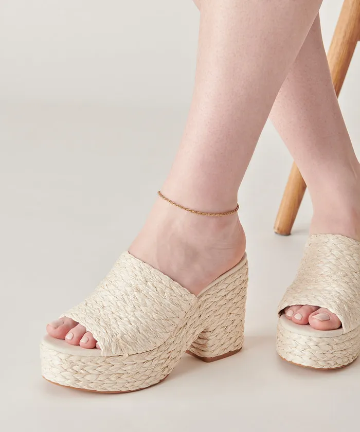 Elora Heels Lt Natural Raffia Women Dolce Vita Mules and Clogs