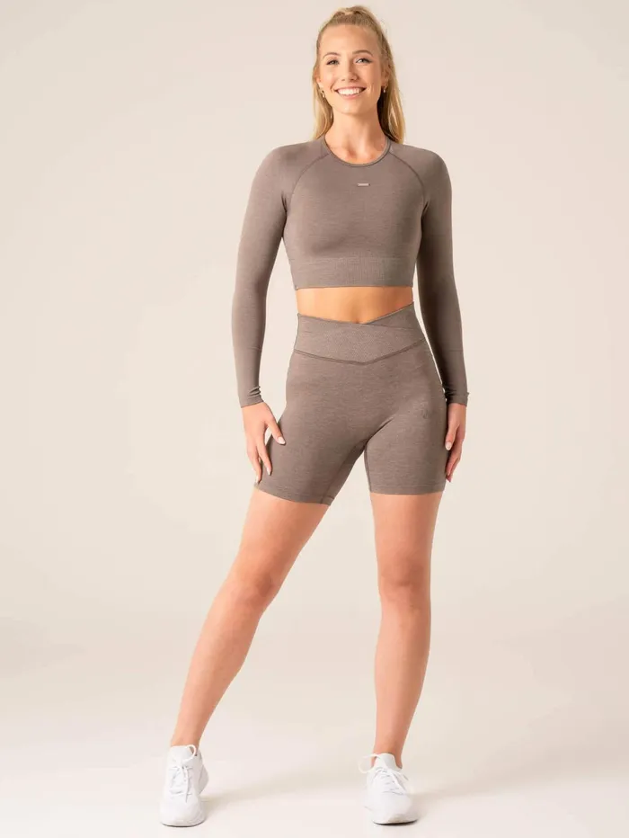 Focus Seamless Long Sleeve Top 8211 Taupe Marl Women Ryderwear Tops