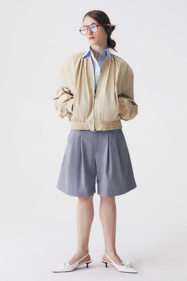 Front Row Shop Bottoms Women Annie Wide Fit Wool Quarter Culottes Pants