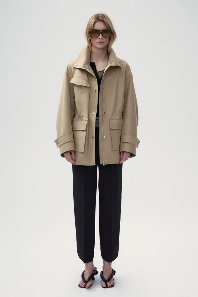 Front Row Shop Tops Women Safari Jacket With Flap Patch Pockets