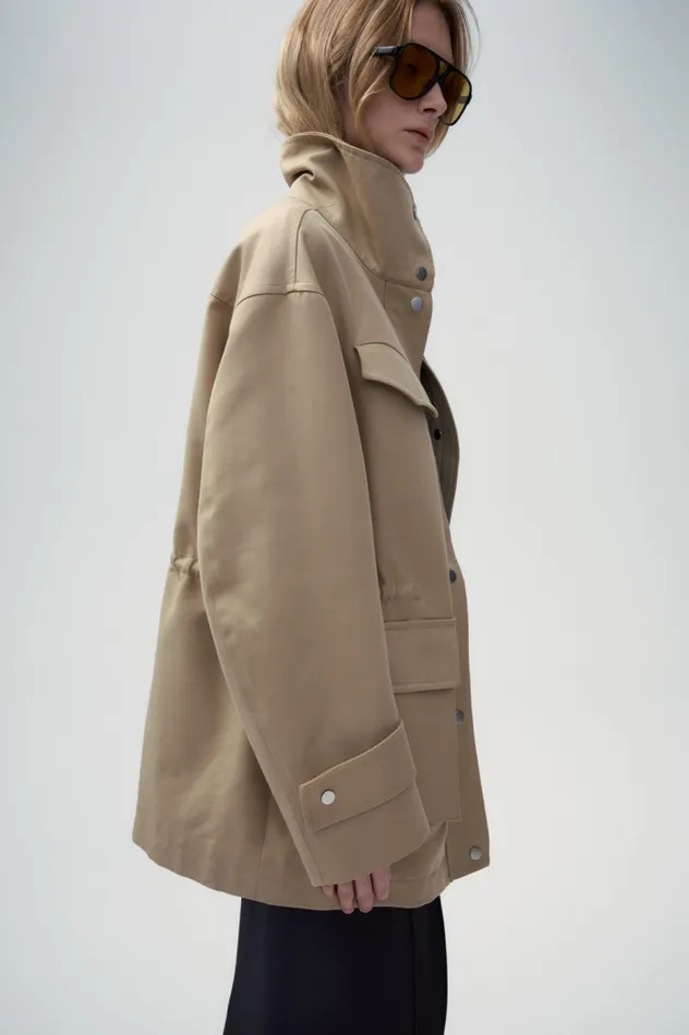 Front Row Shop Tops Women Safari Jacket With Flap Patch Pockets