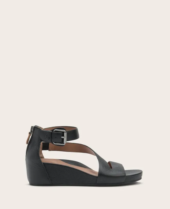 GENTLE SOULS Gwen Leather Wedge Sandal Black Women Kenneth Cole Sandals and Wedges