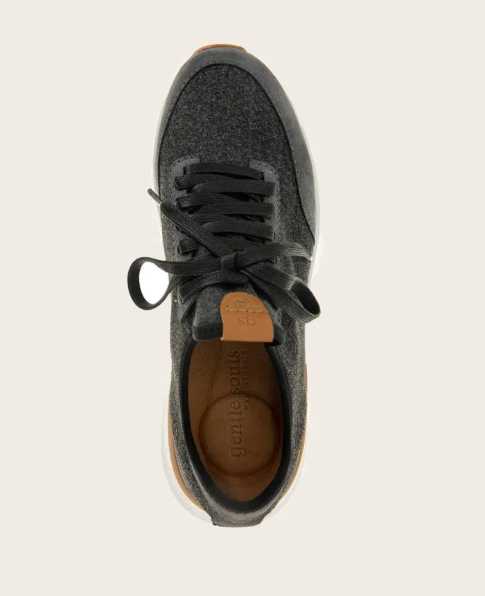 GENTLE SOULS Laurence Stretch Lightweight Jogger Dark Grey Men Kenneth Cole Sneakers