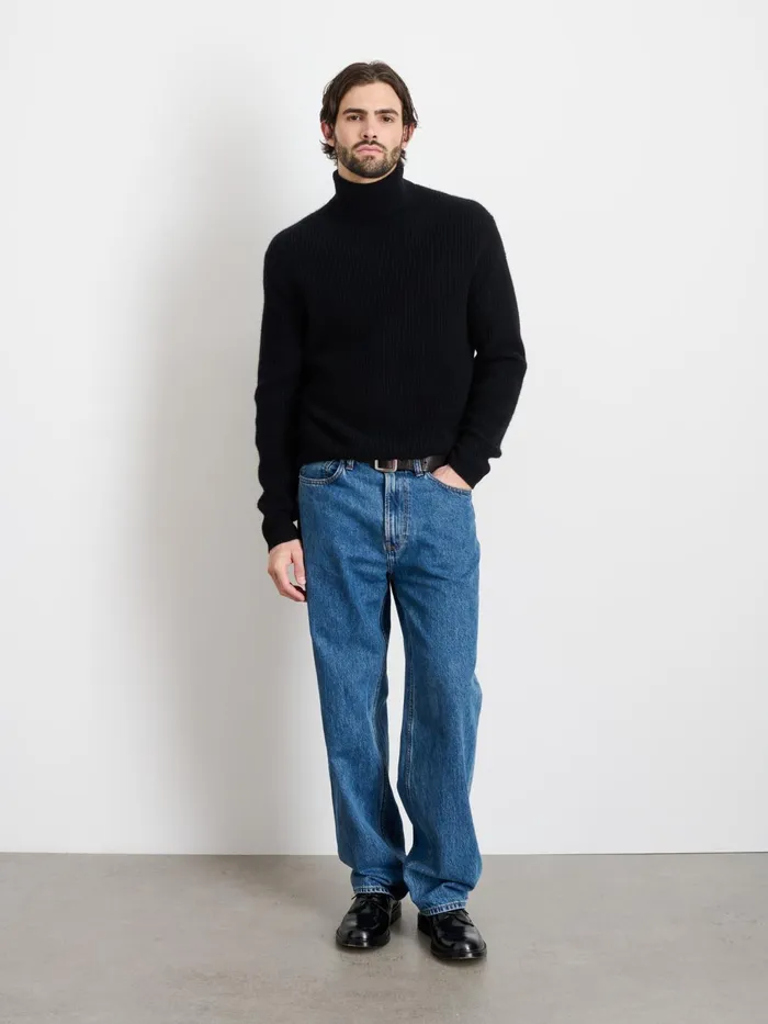 Judd Ribbed Turtleneck In Washed Cashmere Black Men Alex Mill Sweaters Sweatshirts
