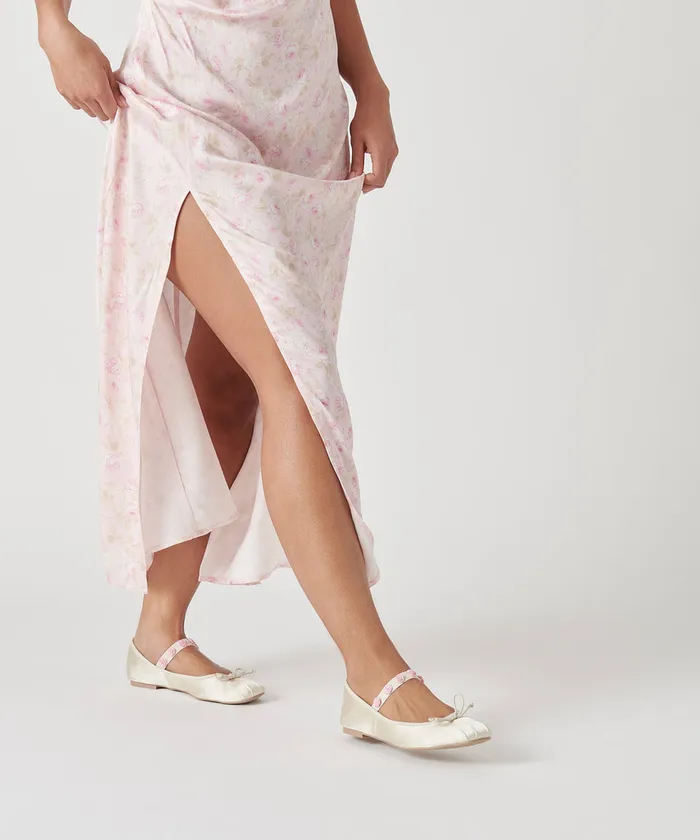Lilly Ballet Flats Ivory Multi Satin Women Dolce Vita Flats and Loafers
