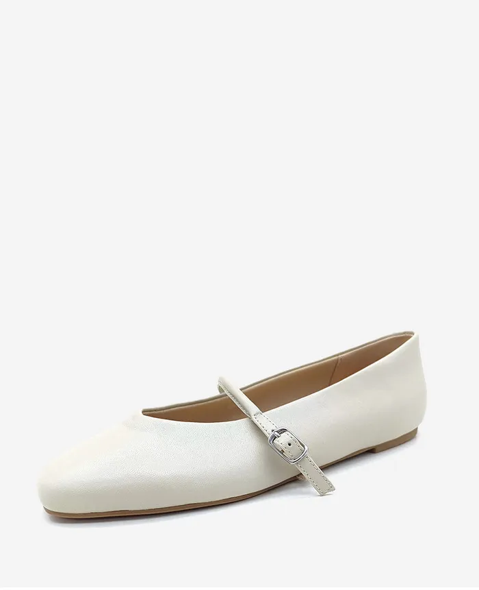 Magnolia Leather Ballet Flat Ecru Leather Women Kenneth Cole Flats and Loafers Magnolia Leather Ballet Flat Ecru Leather Women Kenneth Cole Flats and Loafers