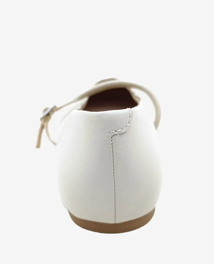 Magnolia Leather Ballet Flat Ecru Leather Women Kenneth Cole Flats and Loafers Magnolia Leather Ballet Flat Ecru Leather Women Kenneth Cole Flats and Loafers