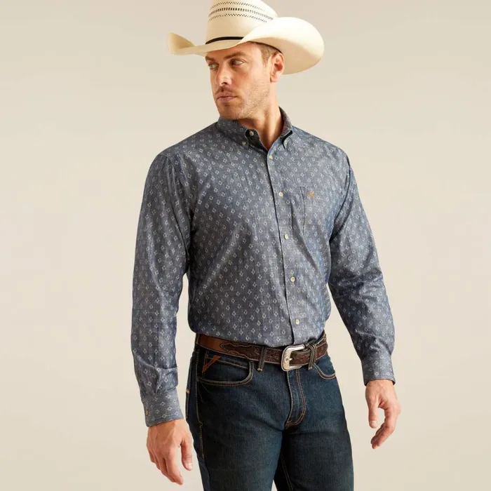 Men Dillon Classic Fit Shirt Chambray Blue Ariat Button Down Shirts