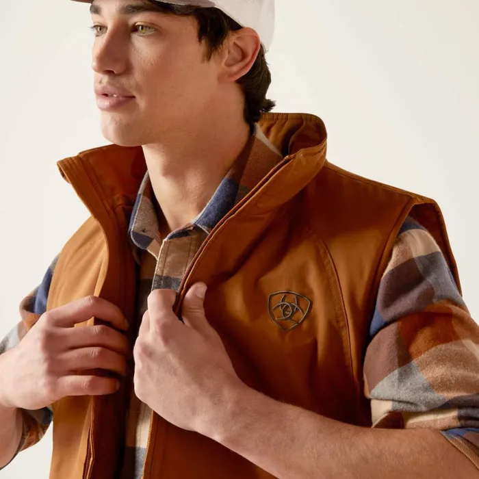 Men Team Logo Insulated Vest Chestnut Ariat Jackets and Vests Men Team Logo Insulated Vest Chestnut Ariat Jackets and Vests
