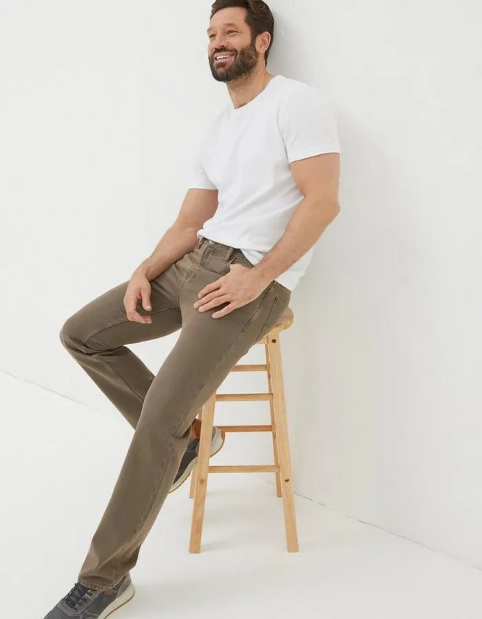 Men Trousers and Chinos FatFace Straight Fit Barton Jeans Light Brown
