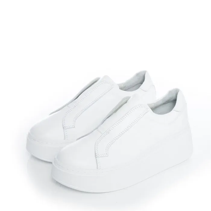 Moda In Pelle Bsoleful B Axell White Leather Women SlipOn Trainers