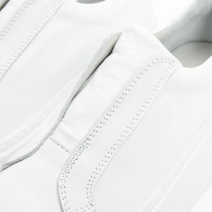 Moda In Pelle Bsoleful B Axell White Leather Women SlipOn Trainers