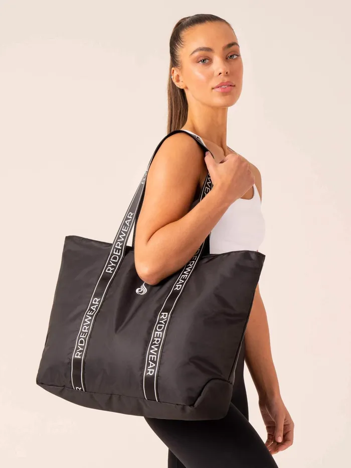 On The Go Tote Bag 8211 Black Women Ryderwear Gym Bags