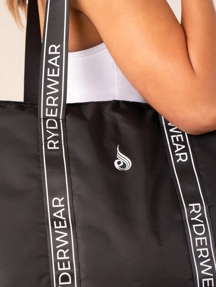 On The Go Tote Bag 8211 Black Women Ryderwear Gym Bags