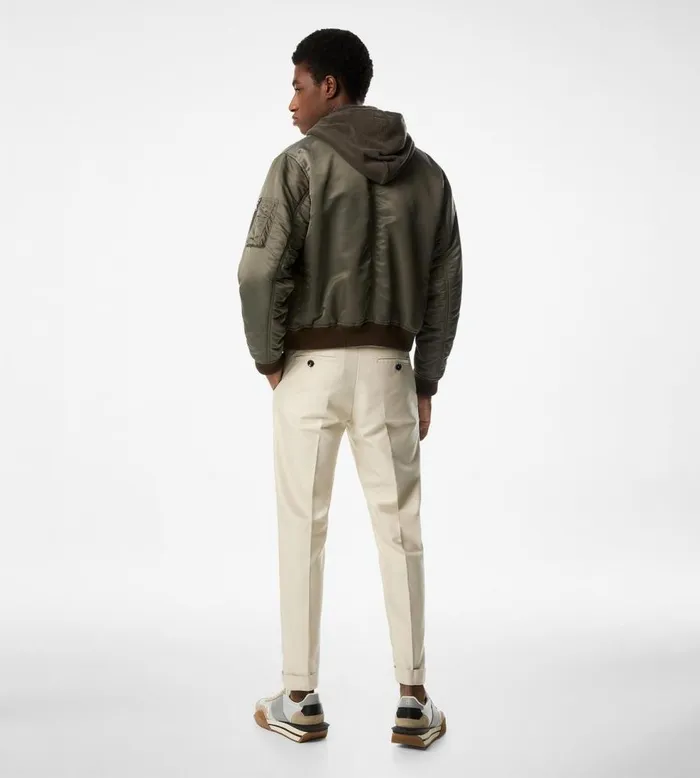 Outerwear Men TOM FORD NYLON SHINY TWILL BOMBER Military Green Outerwear Men TOM FORD NYLON SHINY TWILL BOMBER Military Green