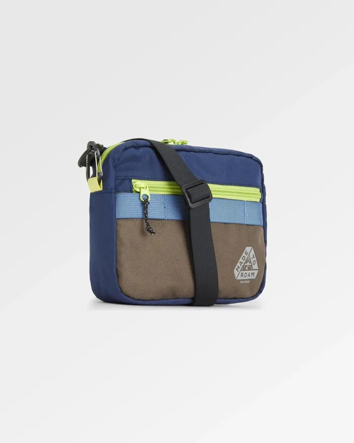 Passenger Backpacks and Bags WomenMen Navigate Hybrid Bike And Hip Pack 20 Khaki Khaki