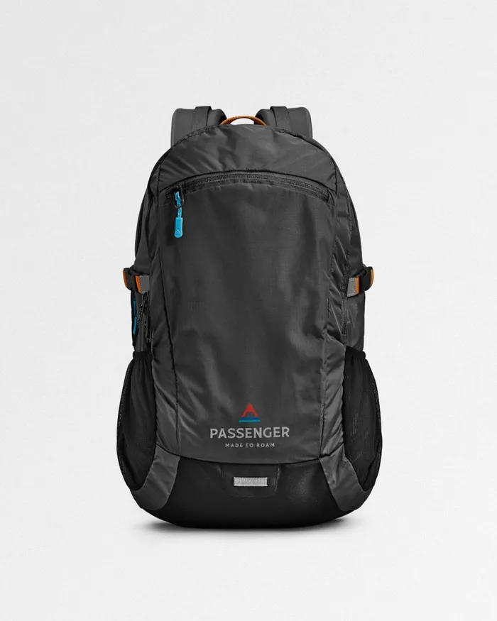 Passenger Backpacks and Bags WomenMen Track Recycled 30L Backpack Black Black