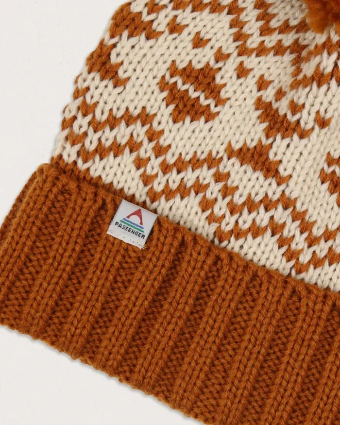 Passenger Beanies WomenMen West Coast Recycled Bobble Hat Glazed Ginger Glazed Ginger