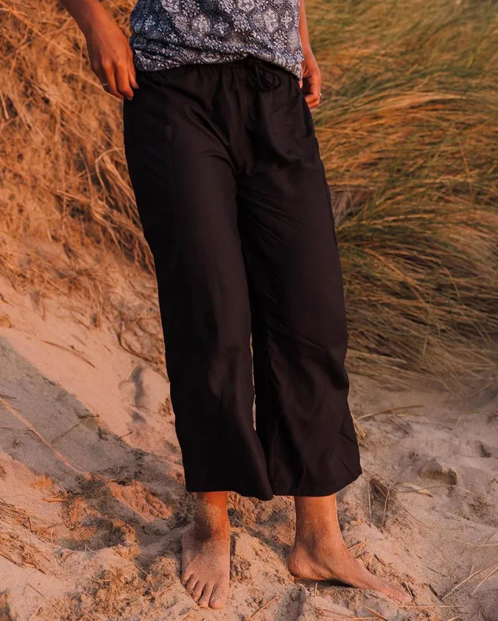 Passenger Bottoms Women Hazel Woven Trouser Black Black