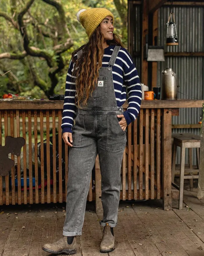Passenger Bottoms Women Roamist Organic Cotton Dungarees Washed Black Denim Washed Black Denim