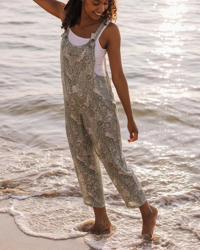 Passenger Bottoms Women Serenity Dungarees Pistachio Floral Pistachio Floral