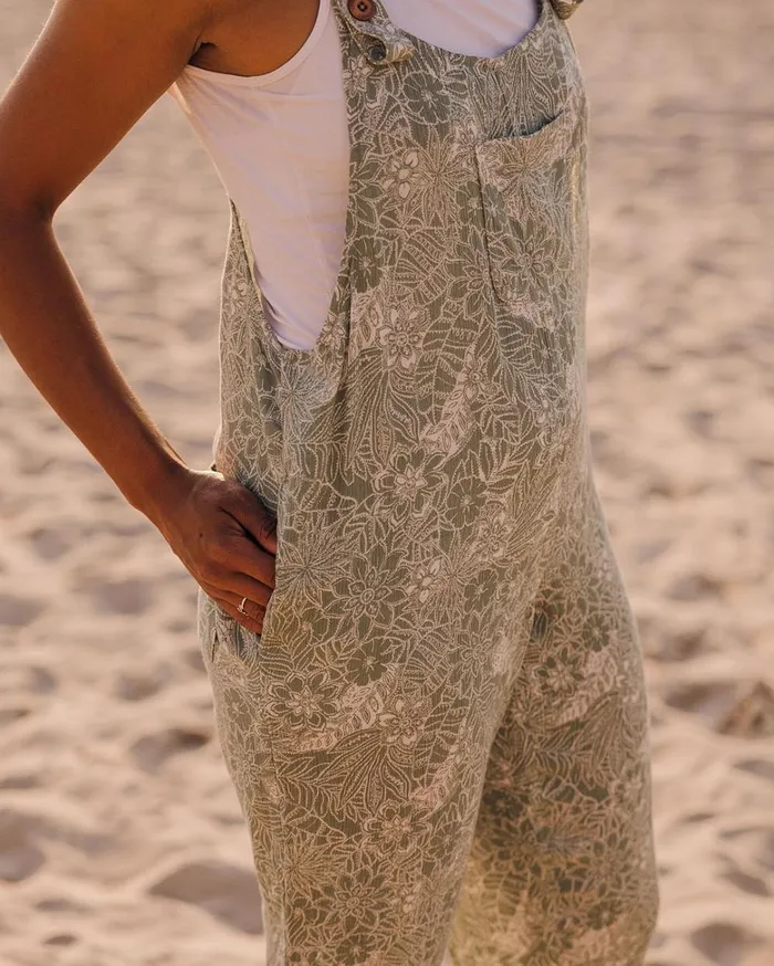 Passenger Bottoms Women Serenity Dungarees Pistachio Floral Pistachio Floral