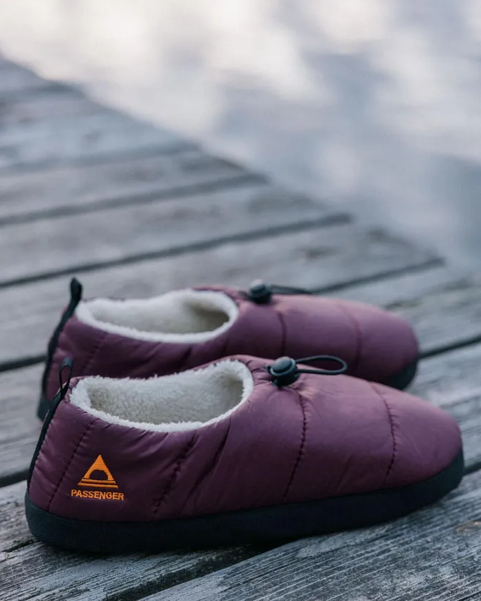 Passenger Footwear Women Recharge Hut Slipper Wine Wine