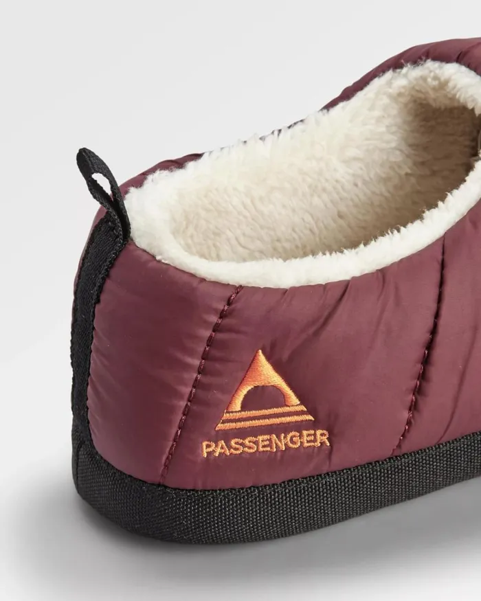 Passenger Footwear Women Recharge Hut Slipper Wine Wine