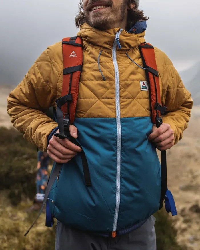 Passenger Jackets Men Base Recycled Thermore Insulated Jacket Dusty Ochre Corsair Blue Dusty Ochre Corsair Blue