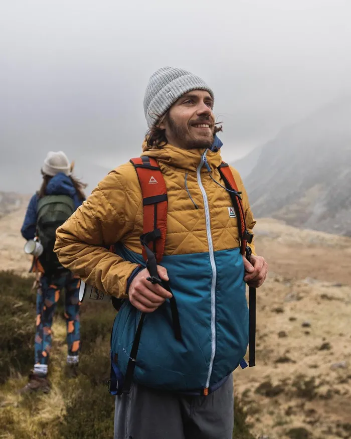 Passenger Jackets Men Base Recycled Thermore Insulated Jacket Dusty Ochre Corsair Blue Dusty Ochre Corsair Blue