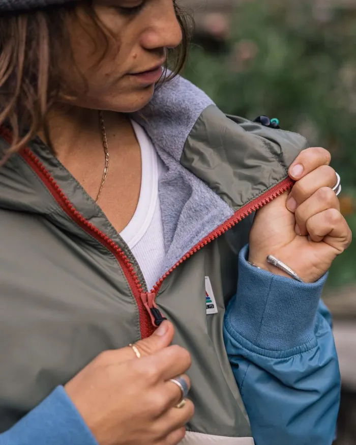 Passenger Jackets Women Moonlight Recycled Insulated Smock Dusty Olive Dusty Olive