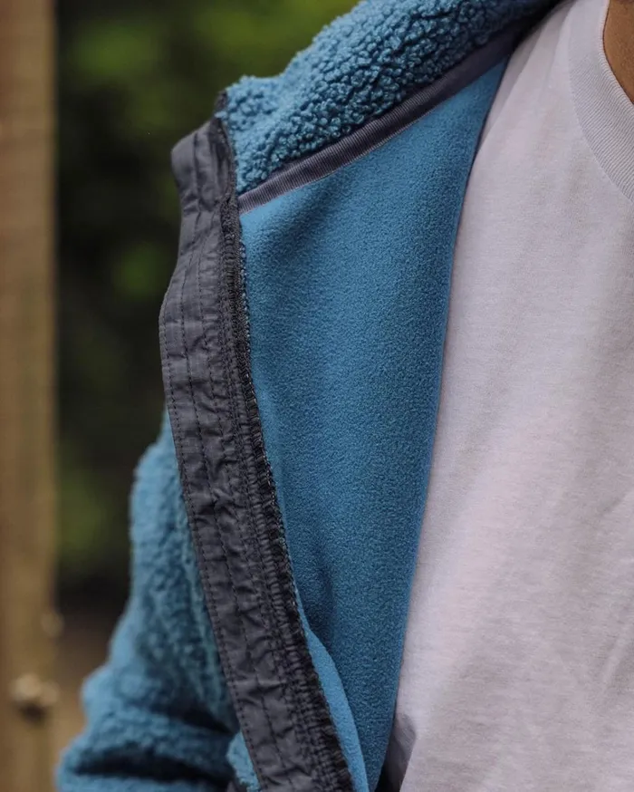 Passenger Tops Men Born Explorer Recycled PolarLined Sherpa Fleece Blue Steel Blue Steel