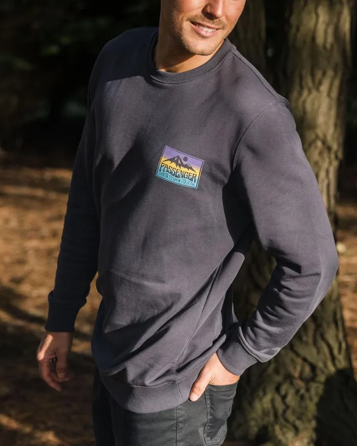 Passenger Tops Men Grounded Organic Cotton Sweatshirt Charcoal Charcoal
