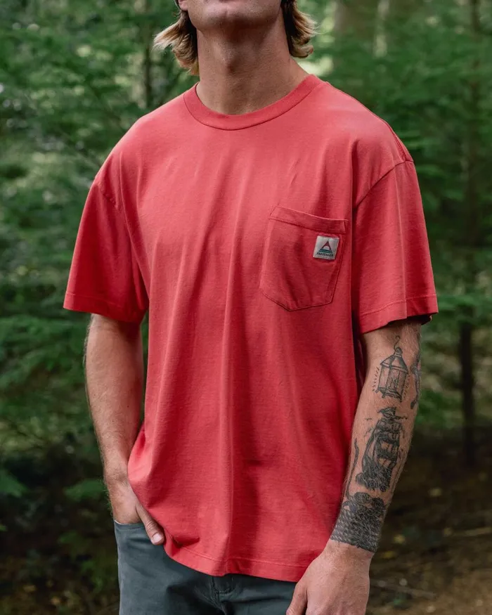 Passenger Tops Men Heritage Recycled Relaxed Fit TShirt Cardinal Cardinal