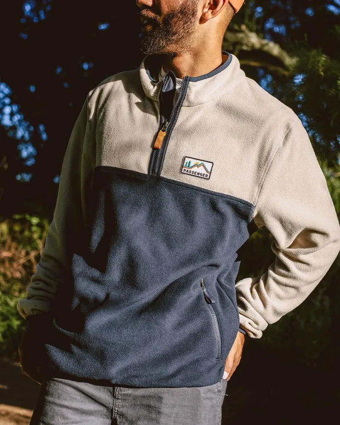 Passenger Tops Men Set Off Recycled Polar 14 Zip Fleece Oatmeal Oatmeal
