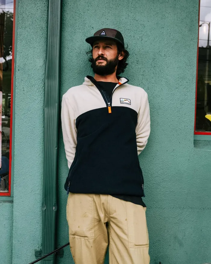 Passenger Tops Men Set Off Recycled Polar 14 Zip Fleece Oatmeal Oatmeal