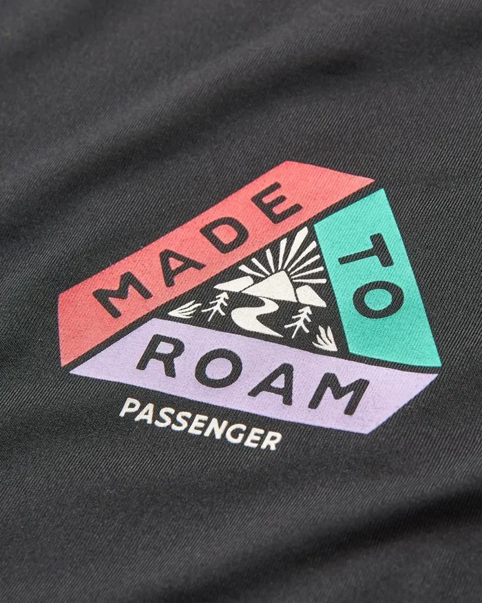 Passenger Tops Women Aurora Active TShirt Black Black