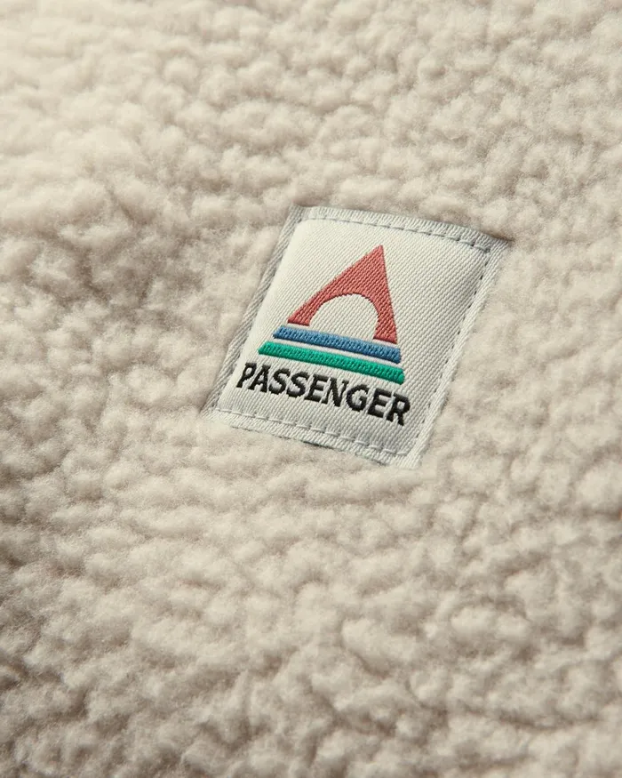Passenger Tops Women Fairbanks 20 Full Zip Recycled Sherpa Fleece Oatmeal Oatmeal