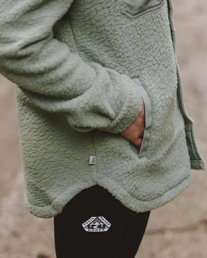 Passenger Tops Women Rappel Recycled Sherpa Oversized Shirt Pistachio Pistachio