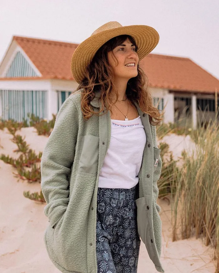 Passenger Tops Women Rappel Recycled Sherpa Oversized Shirt Pistachio Pistachio